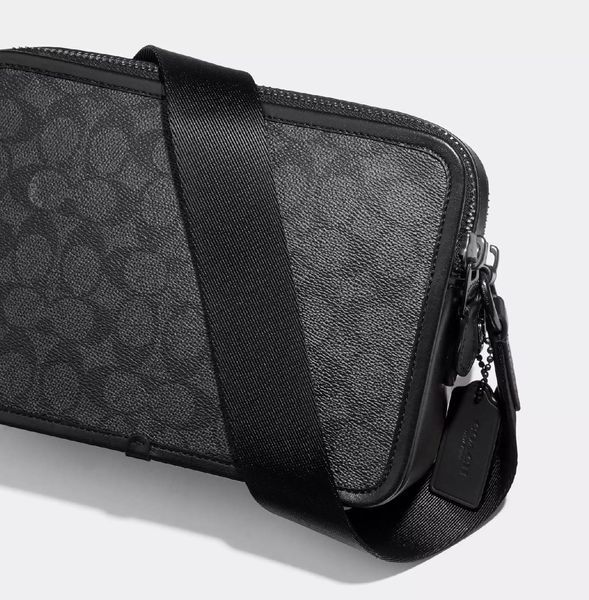 Сумка Coach Charter Crossbody 24 з канвасу Signature, чорна coach013 фото