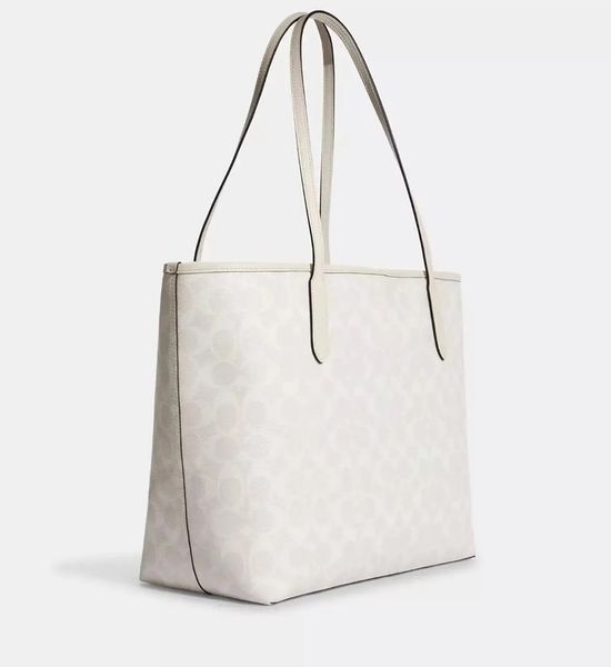 Сумка-тоут Coach City Tote In Signature Canvas біла coach193 фото