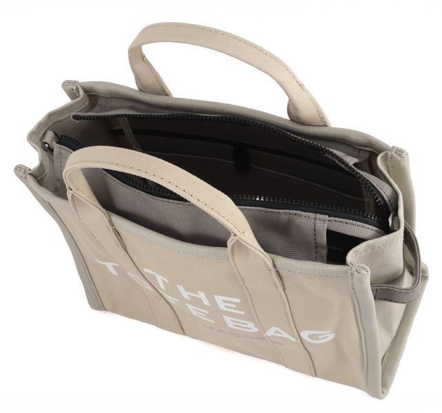 Жіноча сумка Marc Jacobs Medium Traveler Tote бежева mj42 фото